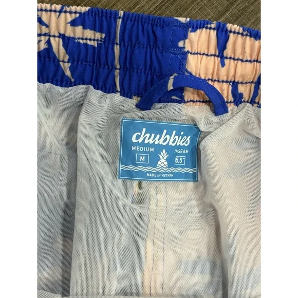 Chubbies Men's Swim Trunks Size Medium 5.5" Inseam Multi Color Mesh Shorts - Picture 4 of 7